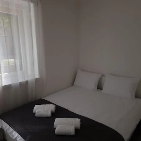Apartment Split